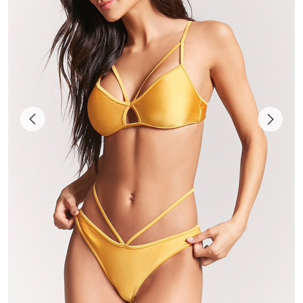 Forever 21 swim top and bottom